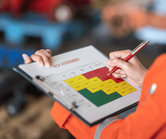 ¿Cómo realizar una evaluación de riesgos del puesto de trabajo?